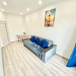 спапфировые в аркадийском дворце Apartamento
