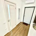 спапфировые в аркадийском дворце Apartamento