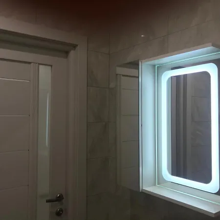 спапфировые в аркадийском дворце Apartament *
