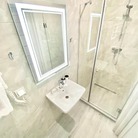 Apartman спапфировые в аркадийском дворце *