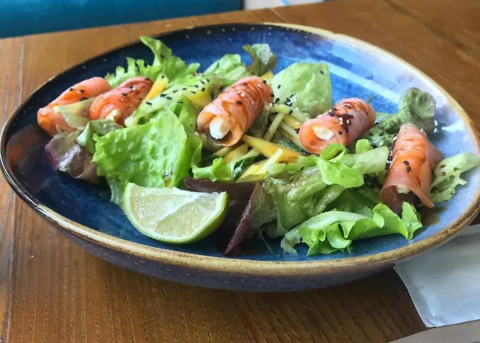 спапфировые в аркадийском дворце Odessa