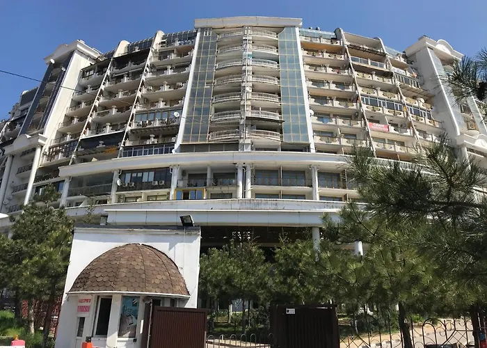 спапфировые в аркадийском дворце Apartament *