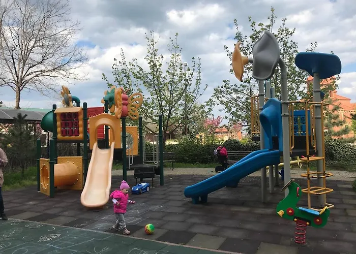 спапфировые в аркадийском дворце