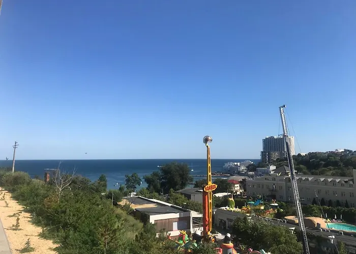 спапфировые в аркадийском дворце Apartament