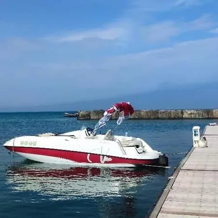 спапфировые в аркадийском дворце Odessa